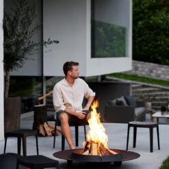 Cane-Line Ember Feuerschale Ø108 Cm Gusseisen Black -Garten Paradies Verkauf cane line ember feuerschale durchm108 cm gusseisen 1463564 3