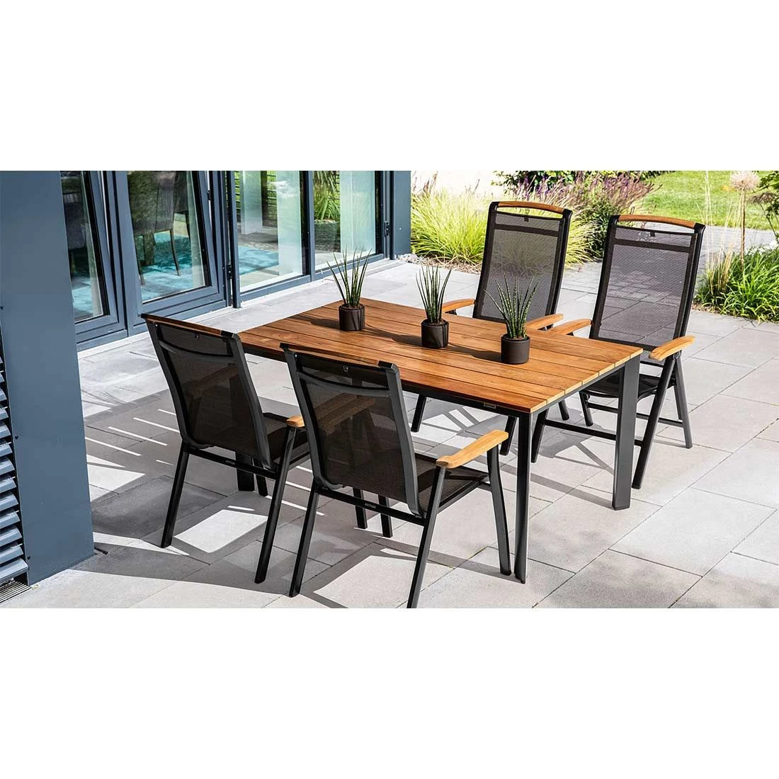 Kettler Memphis Klappsessel Aluminium/Textilene Mit Teak-Armlehnen Anthrazit/Bronze 4 Kettler Memphis Klappsessel Aluminium/Textilene Mit Teak-Armlehnen Anthrazit/Bronze – Bild 4