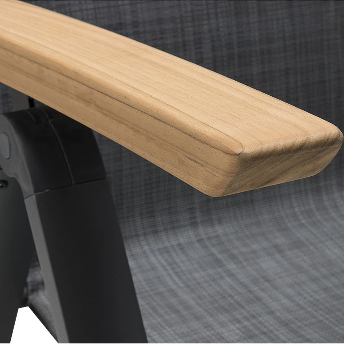 OUTLIV. Davos Klappsessel Aluminium/Textilene Anthrazit/Grau 4 OUTLIV. Davos Klappsessel Aluminium/Textilene Anthrazit/Grau – Bild 4