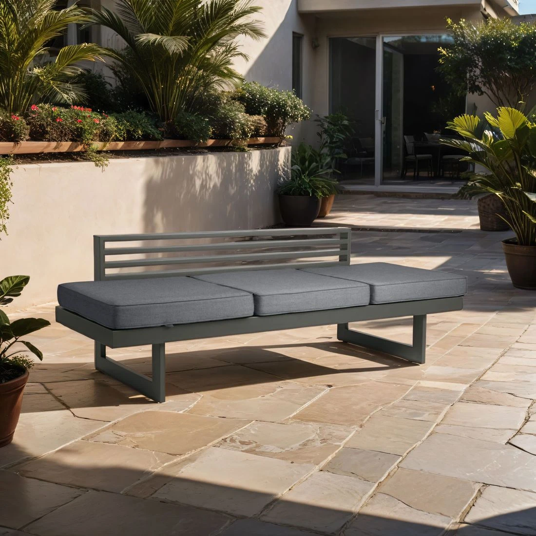 Stern New Holly Dining Gartensofa Aluminium Inkl. Kissen Anthrazit/Schiefergrau 1 Stern New Holly Dining Gartensofa Aluminium Inkl. Kissen Anthrazit/Schiefergrau